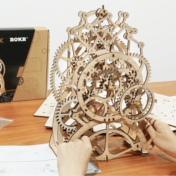 Pendulum Clock Assembly Puzzle Mechanical Wooden Gear ROKR Engineering Kit Toys - Picture 4 of 4
